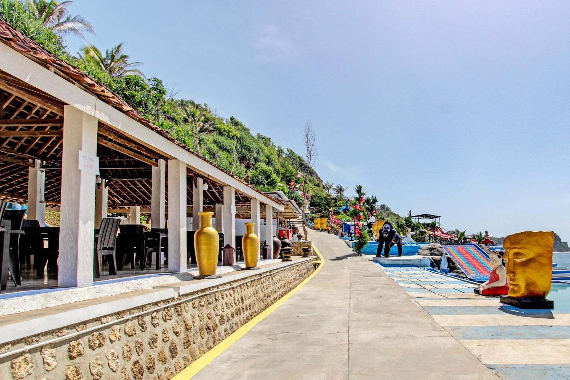 Palette 93389 Osanna Beach Resort Wonogiri Exteriör bild