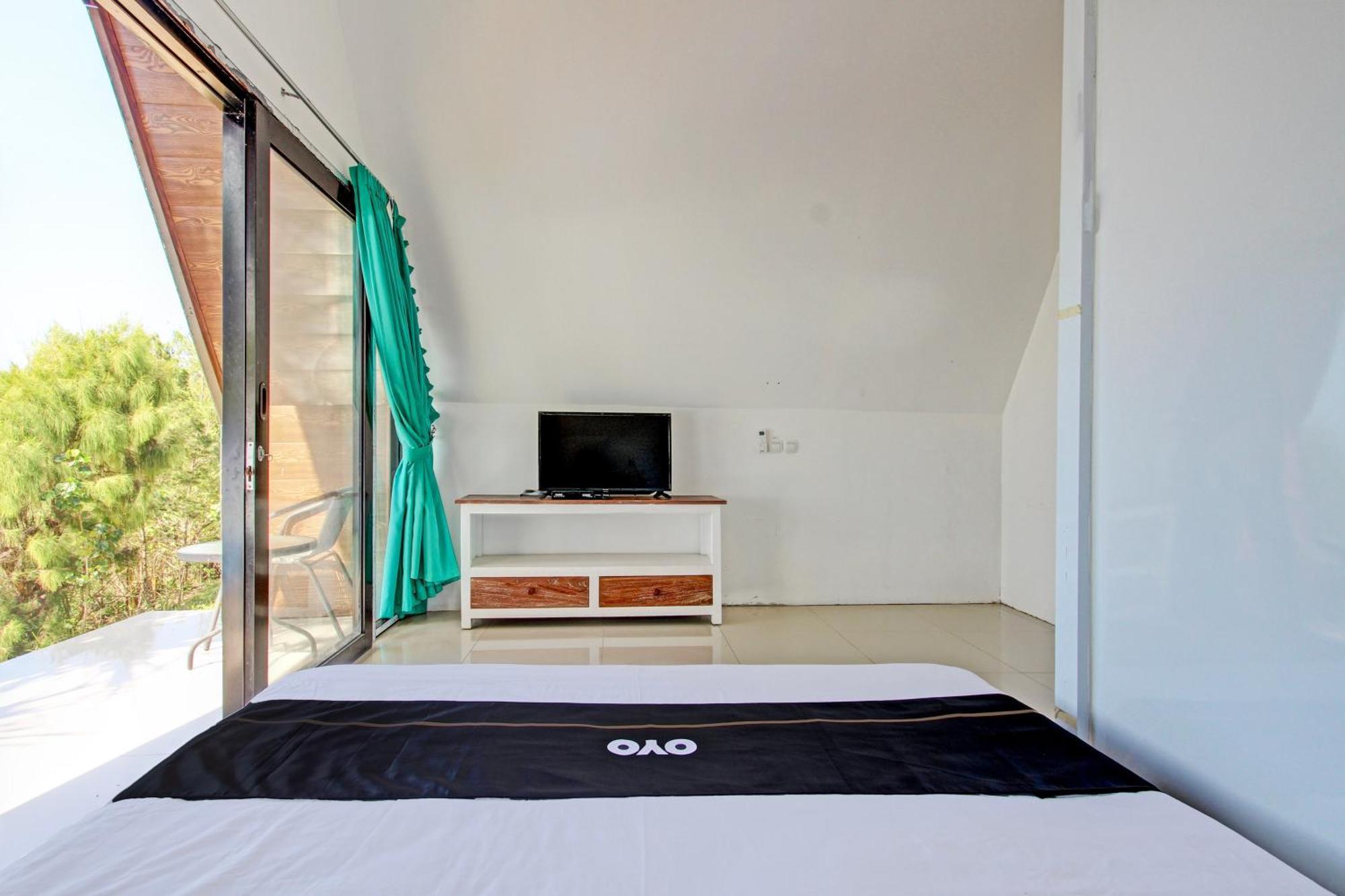 Palette 93389 Osanna Beach Resort Wonogiri Exteriör bild
