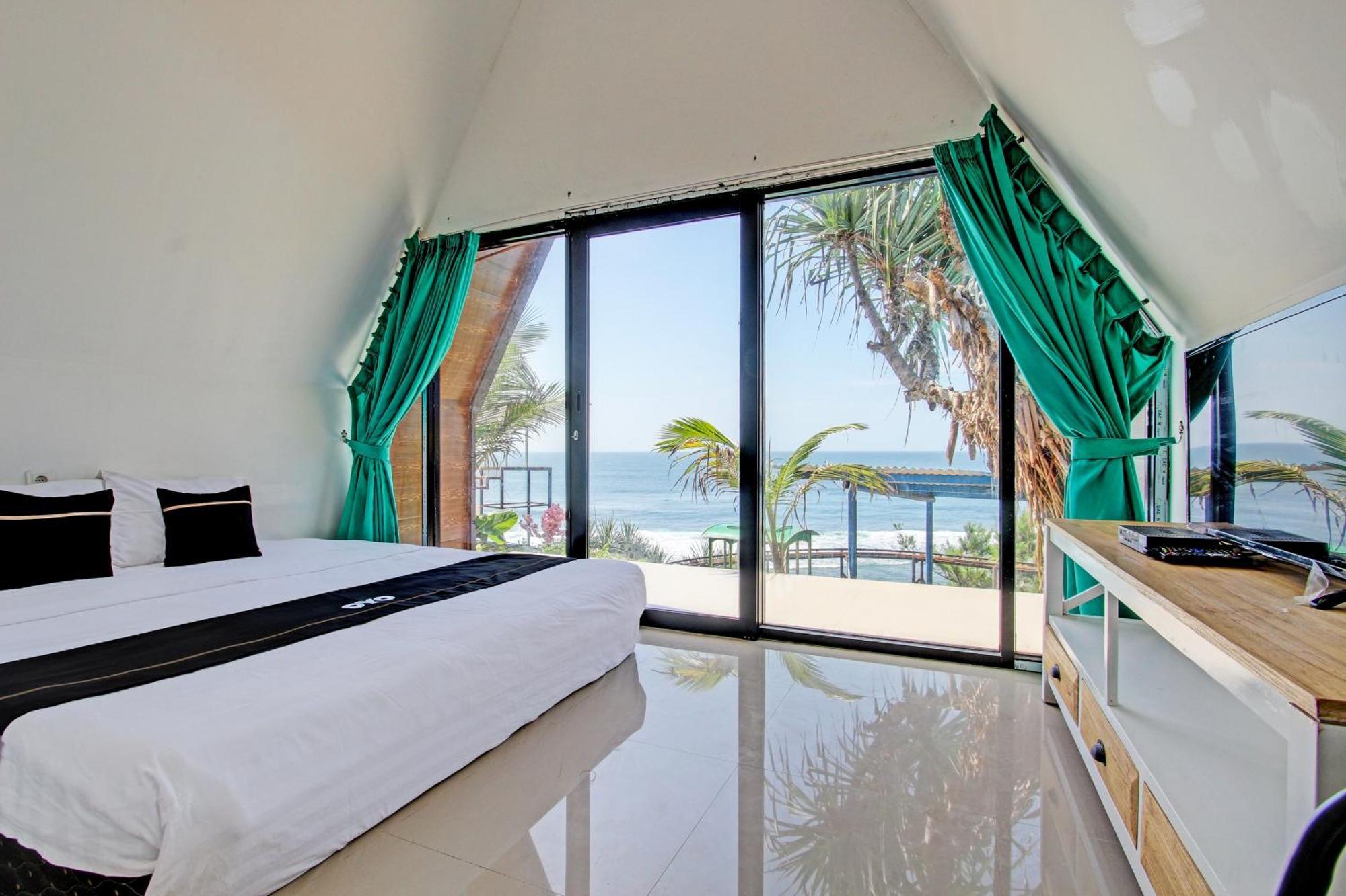 Palette 93389 Osanna Beach Resort Wonogiri Exteriör bild